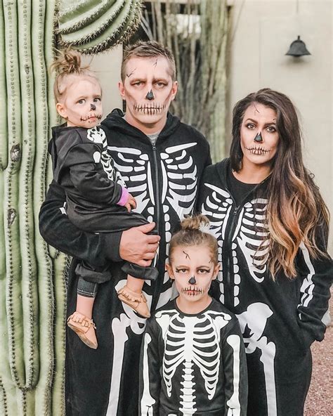 family skeleton halloween costumes